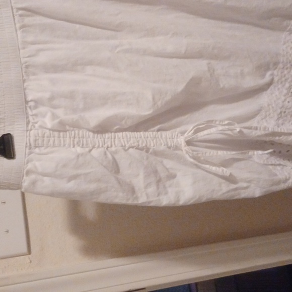 💙🌺Elegant White Skirt - Picture 4 of 10